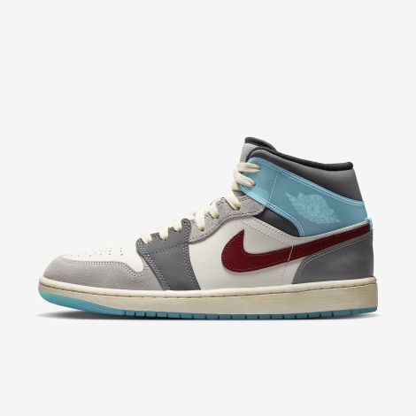 Giày Nike Air Jordan 1 Mid Se "Sail White" FB1870-161