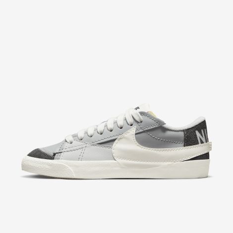 Giày Nike Blazer Low '77 Jumbo Se "Light Smoke Grey" FJ5467-077