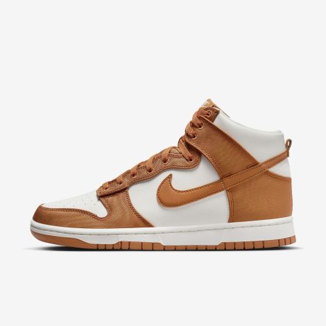 Giày Nike Dunk High Retro Se "Monarch" DV7223-800