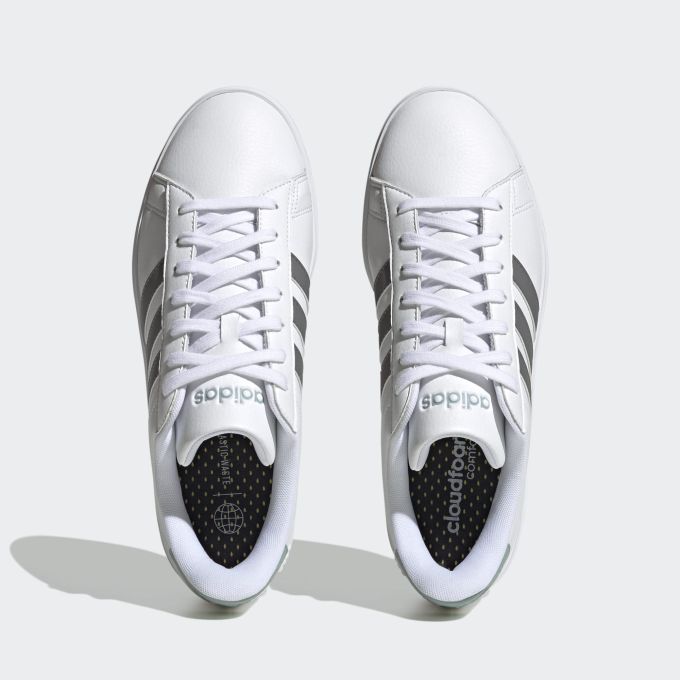 adidas cloudfoam white shoes