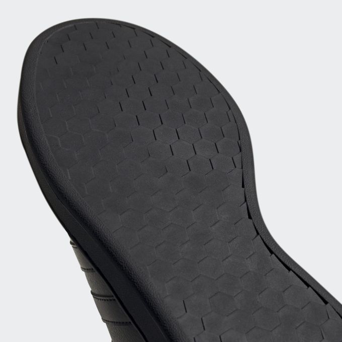 Adidas ee7890 2025