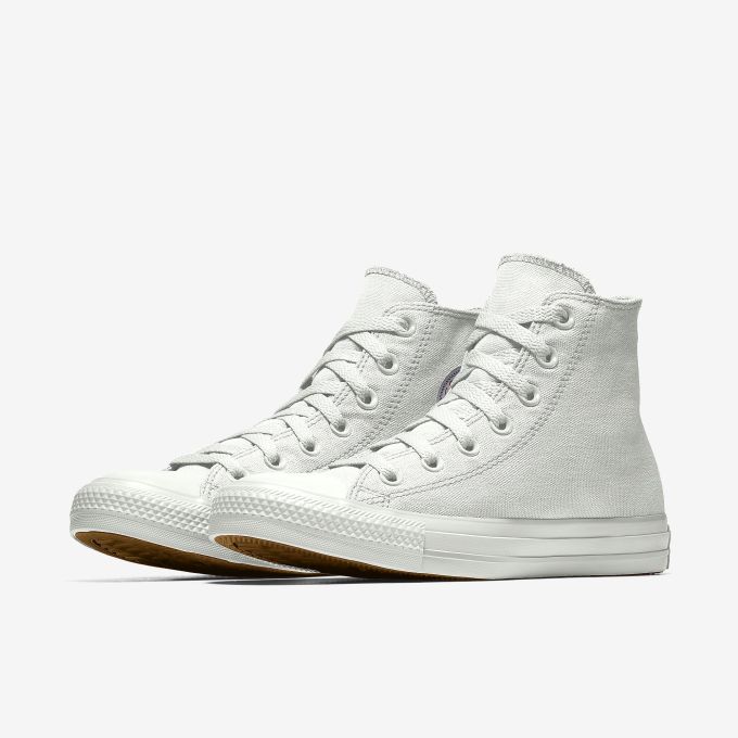 Chuck taylor outlet nike swoosh