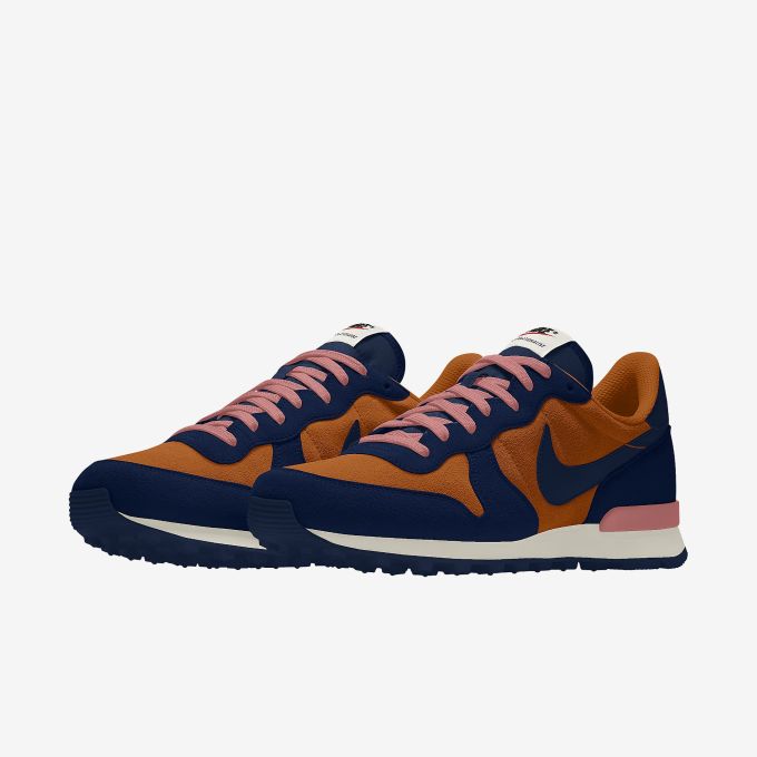 Nike internationalist clearance multicolor