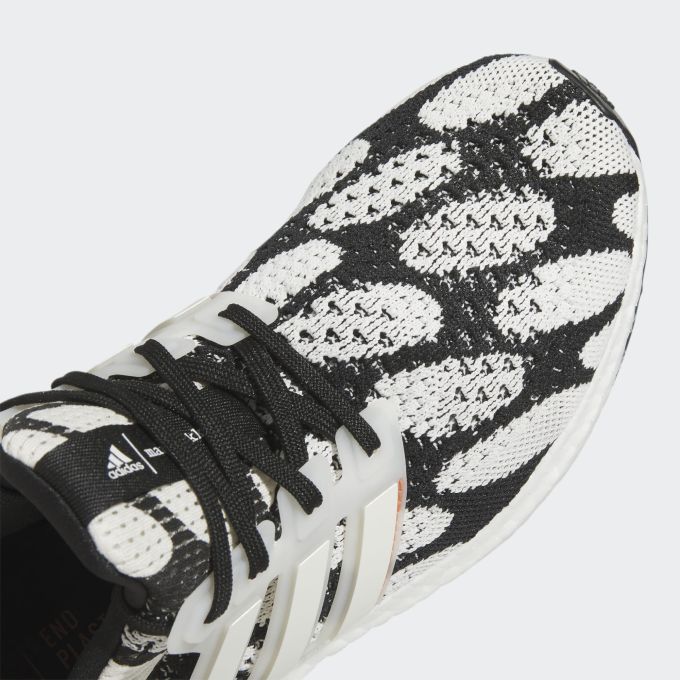 Nmd và store ultra boost
