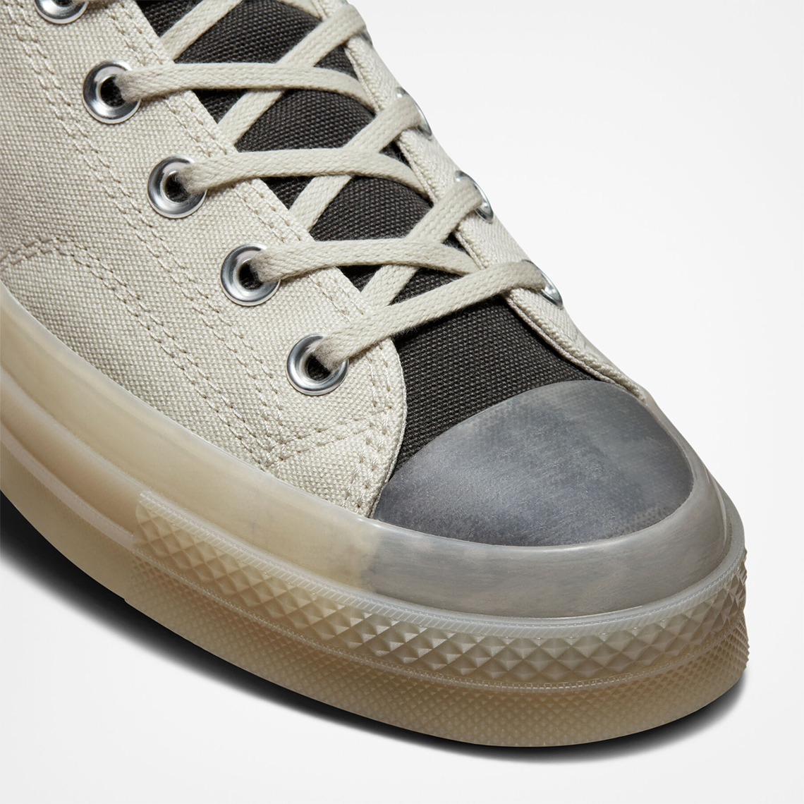 A-COLD-WALL thêm chi tiết phản chiếu vào mẫu Converse Chuck 70 - 13