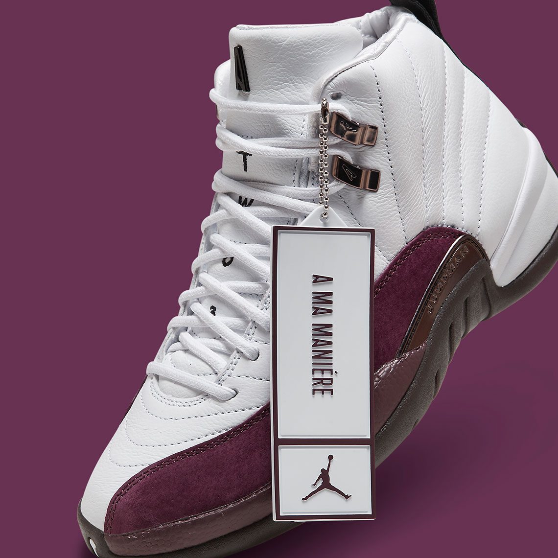 A Ma Maniére x Air Jordan 12 White sẽ được phát hành vào ngày 2/3/2023 - 8