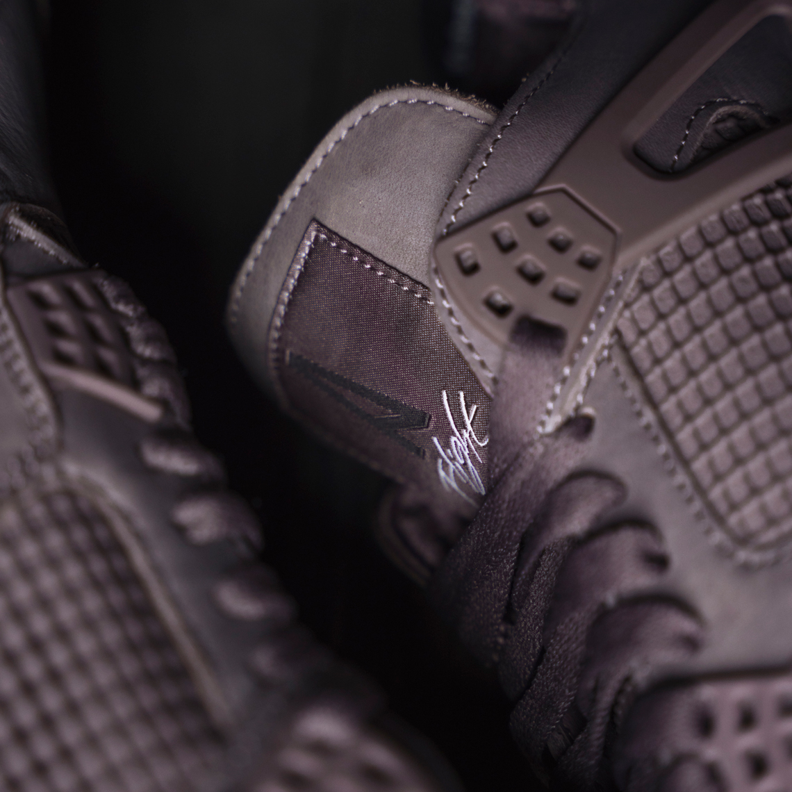 A Ma Maniére x Air Jordan 4 Violet Ore phát hành trên toàn cầu vào ngày 23/11/2022 - 7