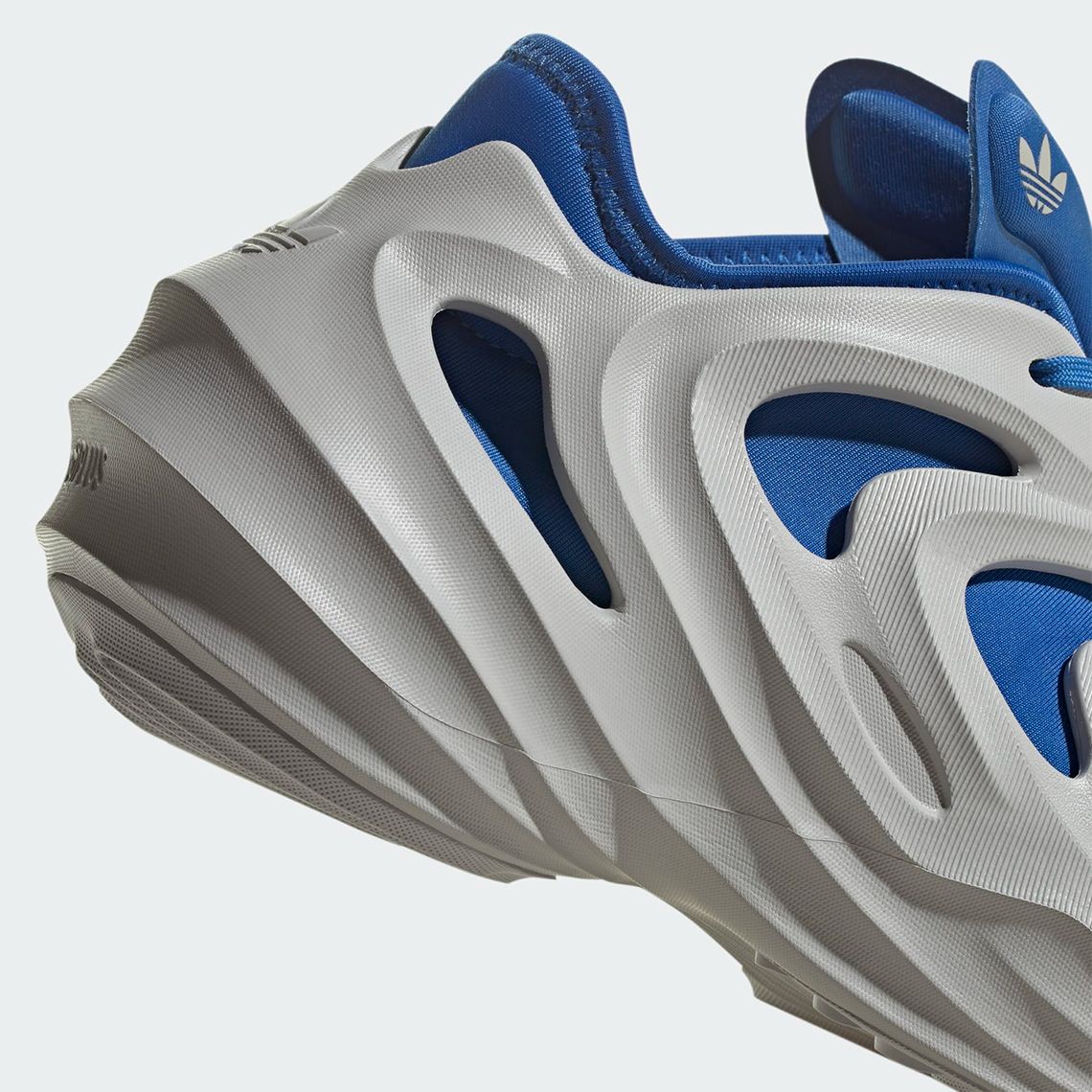 adidas adiFOM Q ra mắt với màu Grey Two và Bright Royal vào 2023 - 9