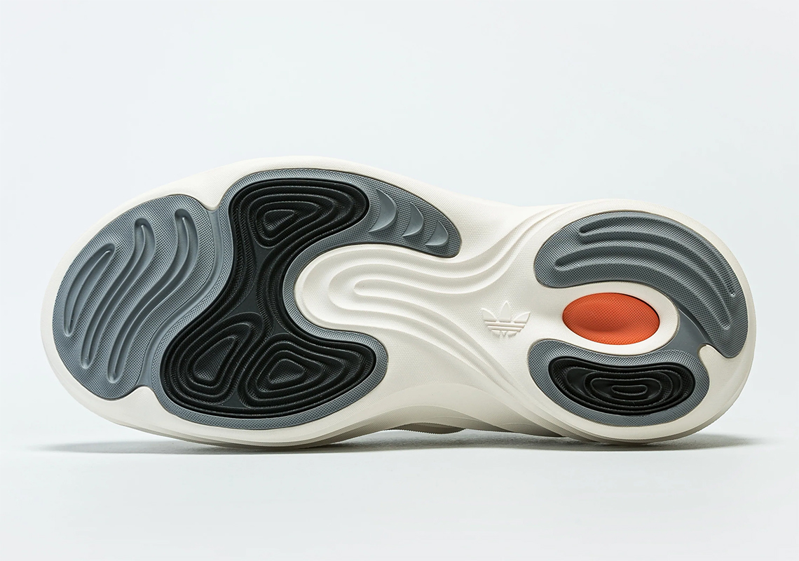 Adidas adiFOM Q thêm vào danh sách của nó với bộ đồng phục Wonder White/Core Black - 5