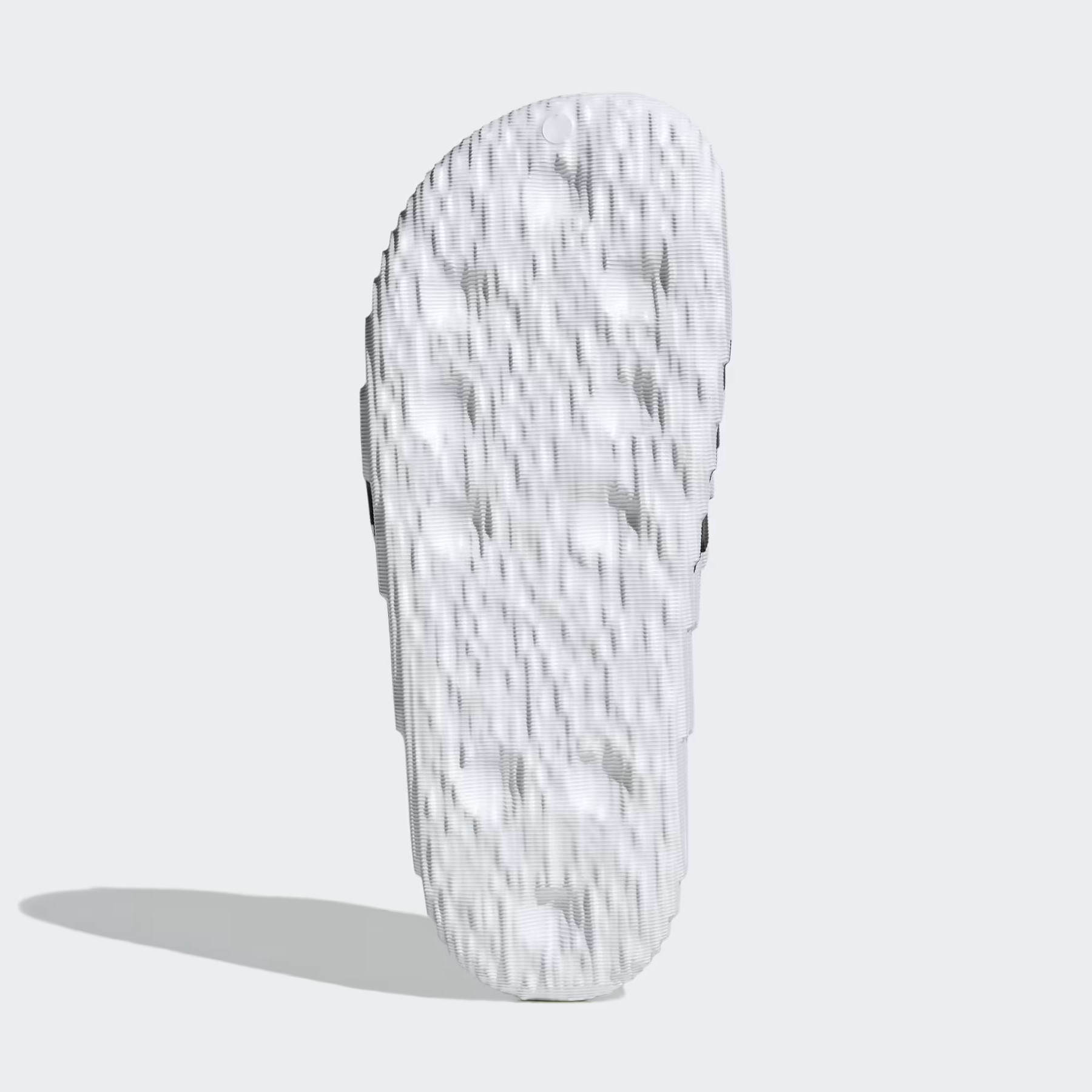 adidas Adilette 22: Hướng Tới Tương Lai với Thiết Kế Hiện Đại và Màu Sắc Độc Đáo - 23