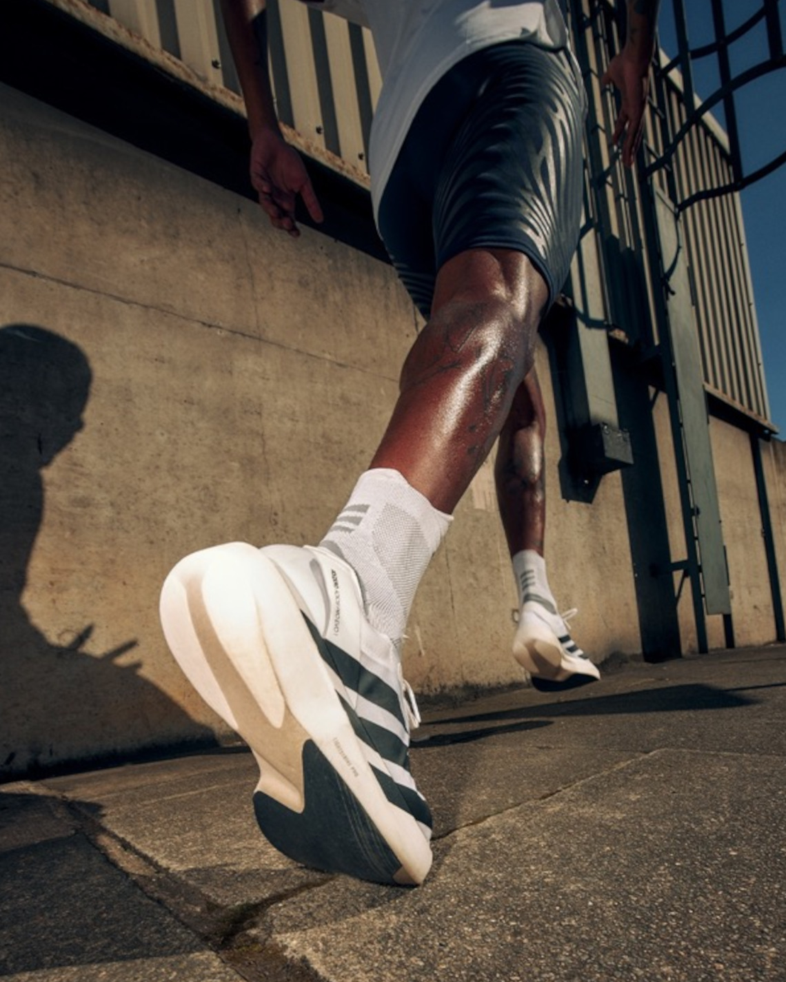 adidas Adios Pro Evo 1: Siêu Giày Chạy Đua Nhẹ Nhất Của adidas Sắp Ra Mắt - 24