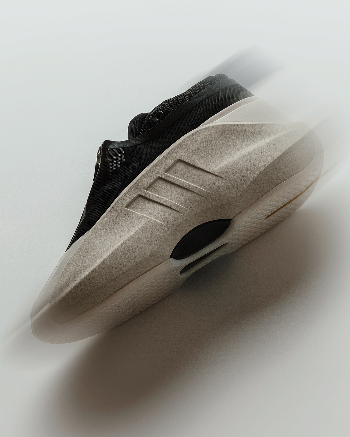 Adidas Crazy Infinity Chalk: Siêu phẩm kế thừa từ hợp tác ngắn ngủi với Kobe Bryant - 3