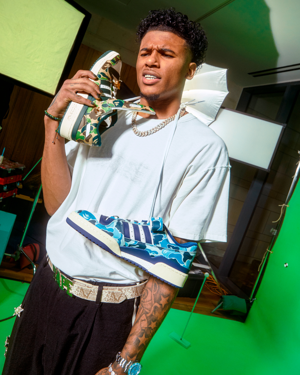 adidas Forum 84 Low by A BATHING APE: Phiên bản đặc biệt kỷ niệm 30 năm BAPE - 3