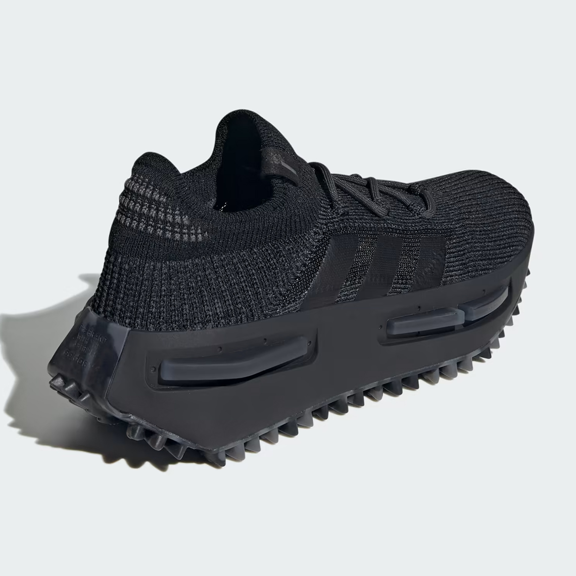 adidas NMD S1 'Core Black': Sự Lựa Chọn Hoàn Hảo Cho Phong Cách Thập Kỷ 2000 - 3