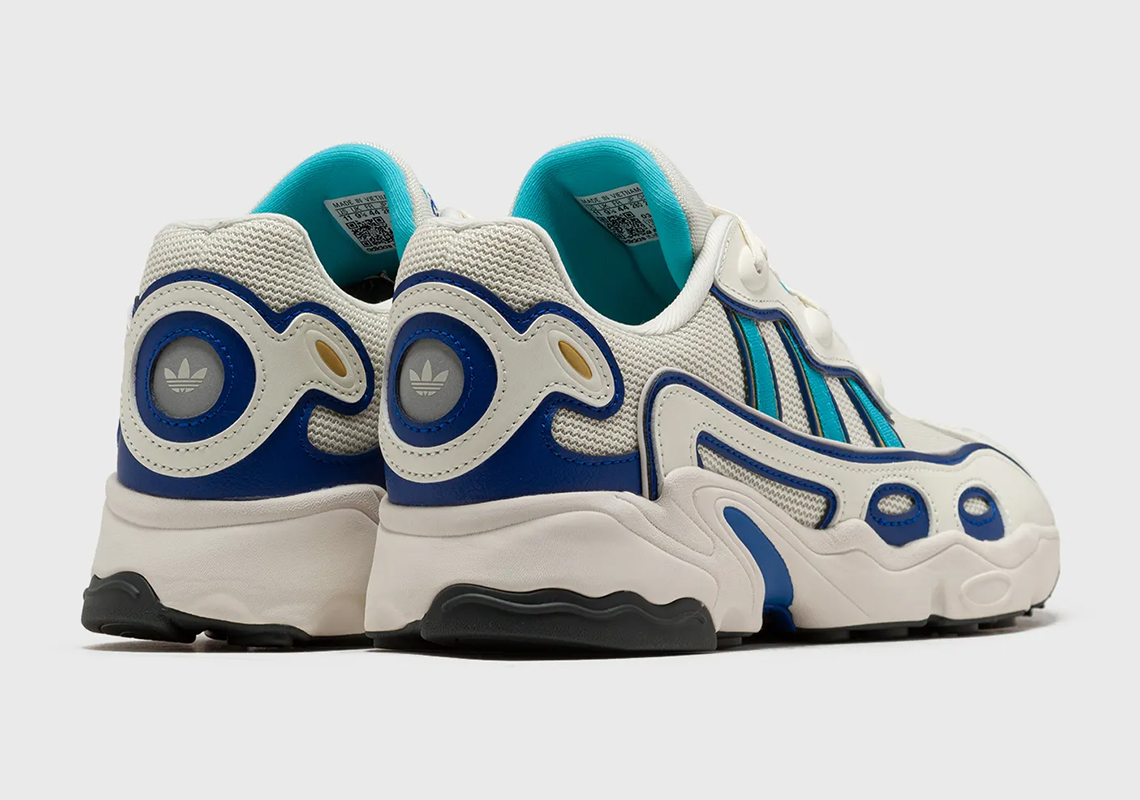 adidas Ozweego: Tái hiện phong cách thập kỷ 90 với màu trắng và xanh hoàng gia - 3