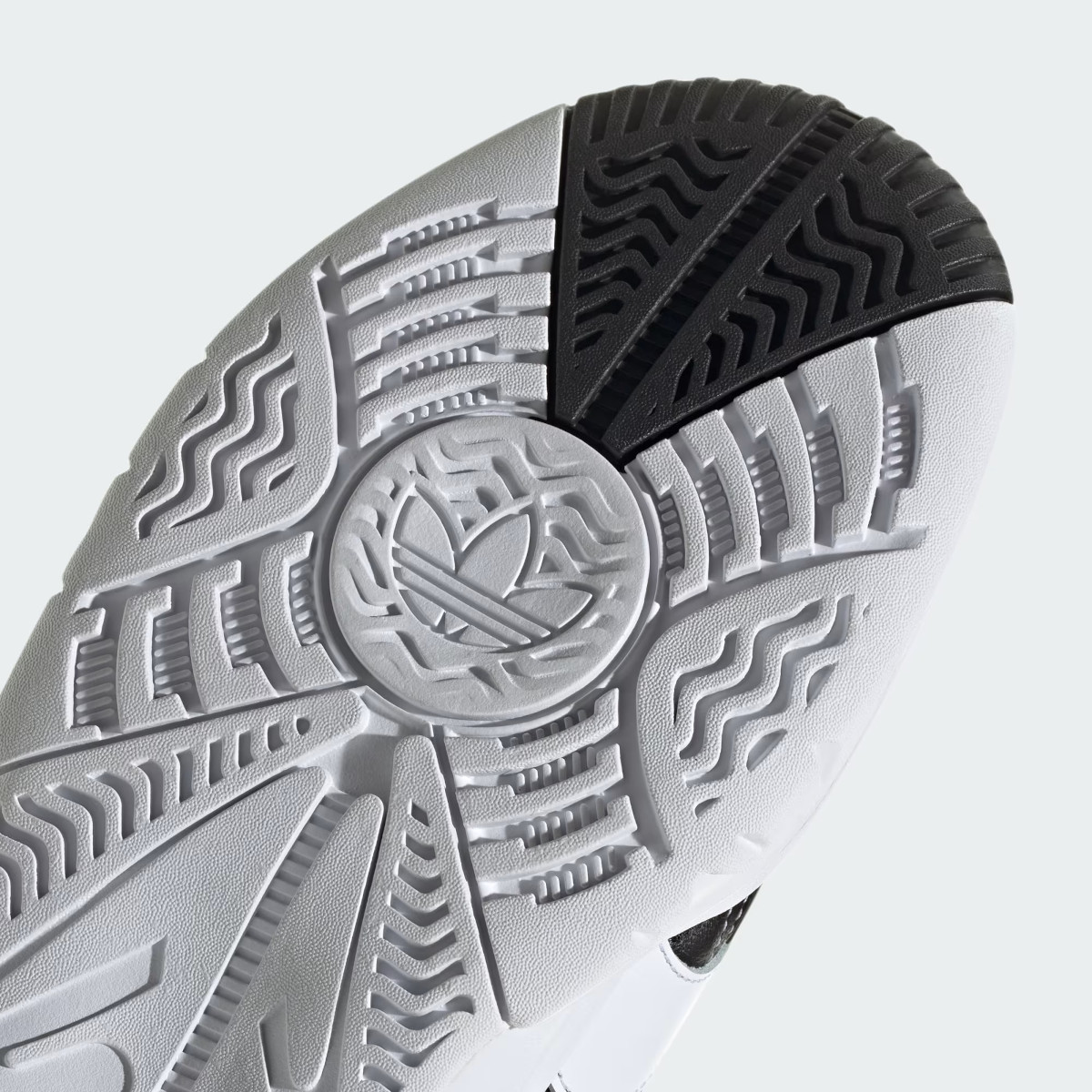 adidas Predator XLG: Sự Kết Hợ - 25