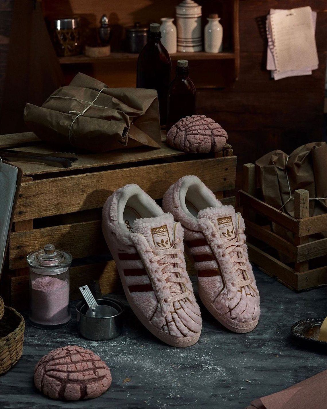 adidas Superstar 'Conchas' Pack: Bộ sưu tập lấy cảm hứng từ bánh mì ngọt Mexico - 5