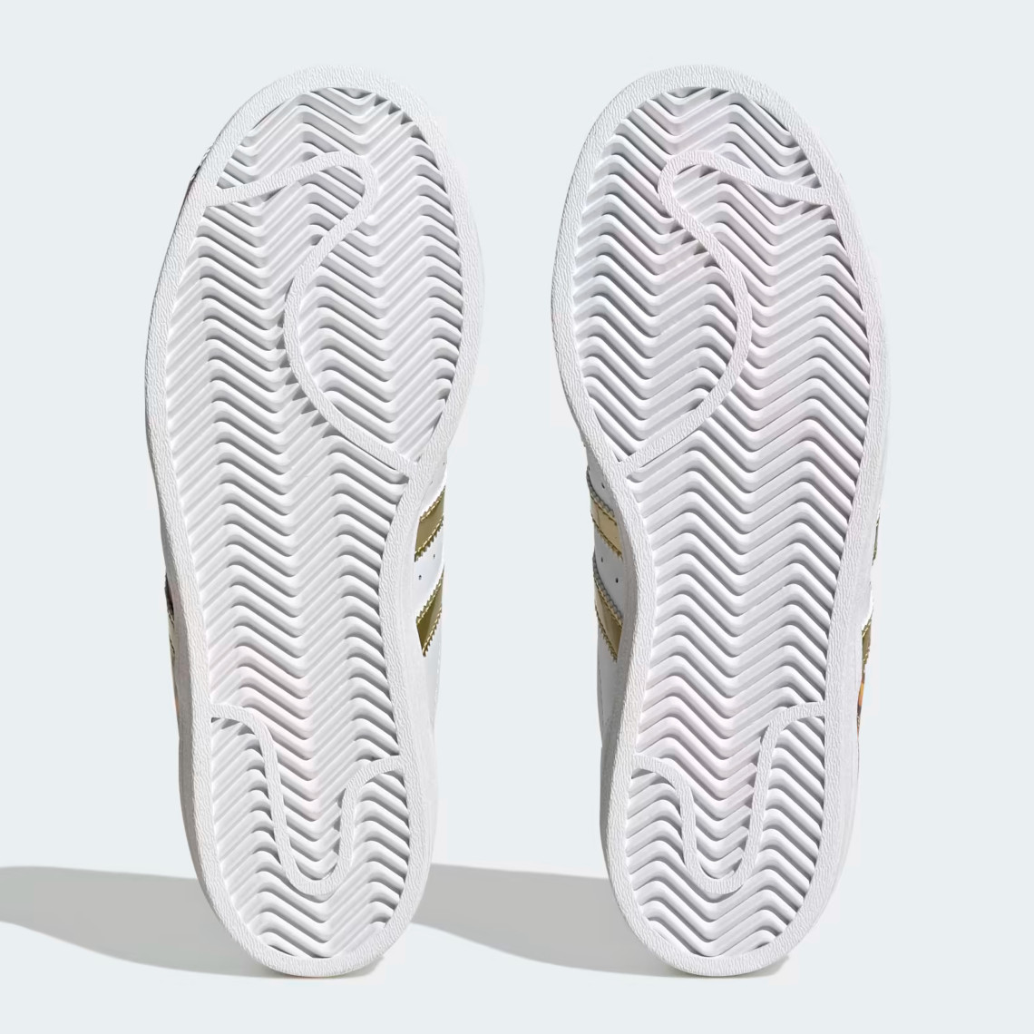 Adidas Superstar hợp tác với Yu-Gi-Oh!: Ra mắt phiên bản Winged Dragon of Ra đầy ấn tượng - 5