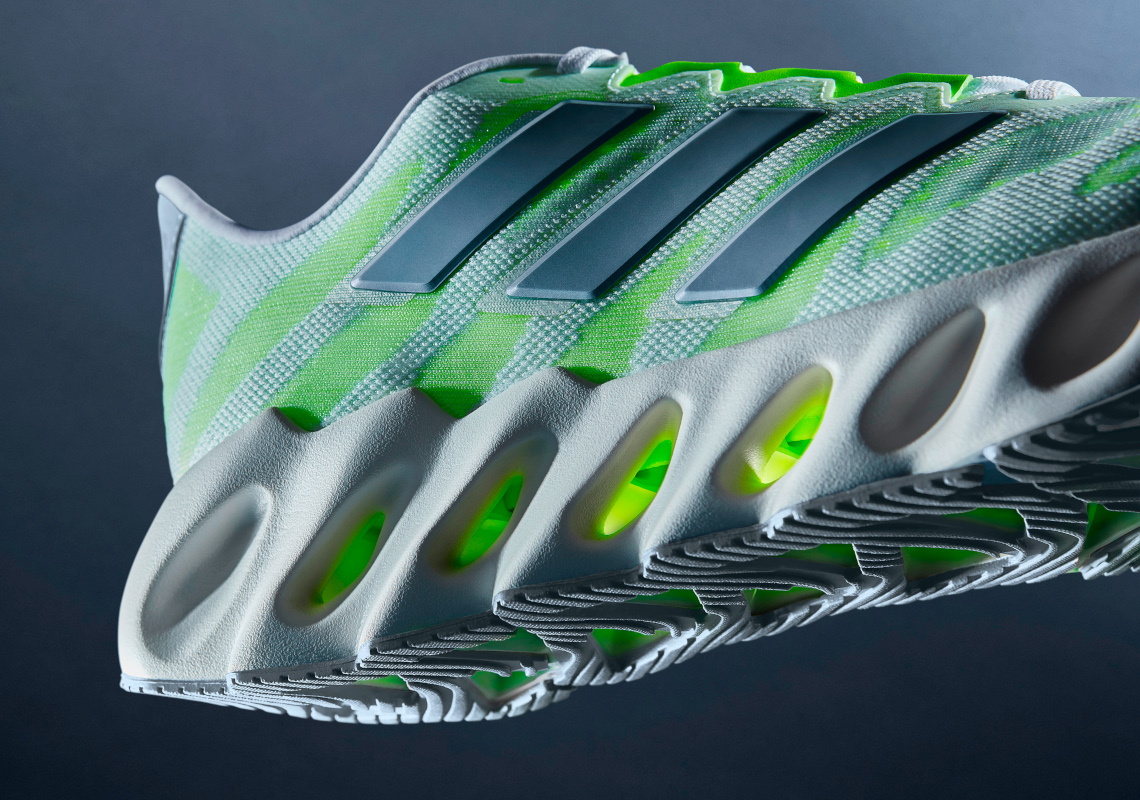 adidas Switch FWD: Giày chạy mới giúp tối ưu hóa bước chạy cho người mới tập! - 6