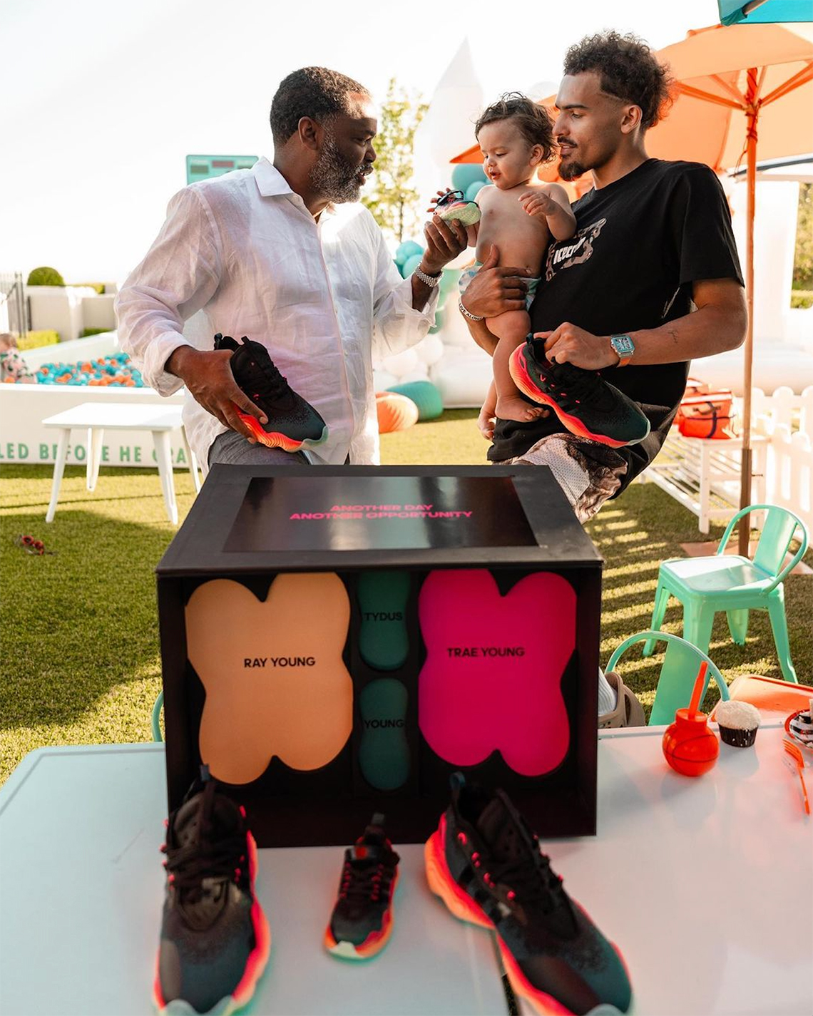 adidas Trae Young 3: Phiên bản chính thức của giày chữ ký thứ ba của Trae Young đã ra mắt - 3