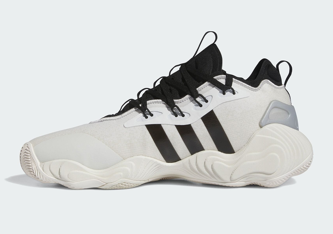 adidas Trae Young 3 Stormtrooper: Màu Trắng Tinh Khiết Cho Bộ Đôi Xuất Sắc - 7
