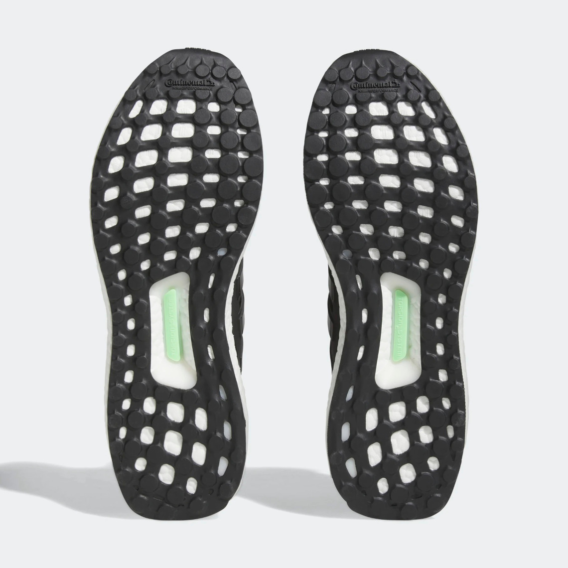 adidas UltraBOOST 10 2023 với các màu Core Black và Cloud White cổ điển - 6