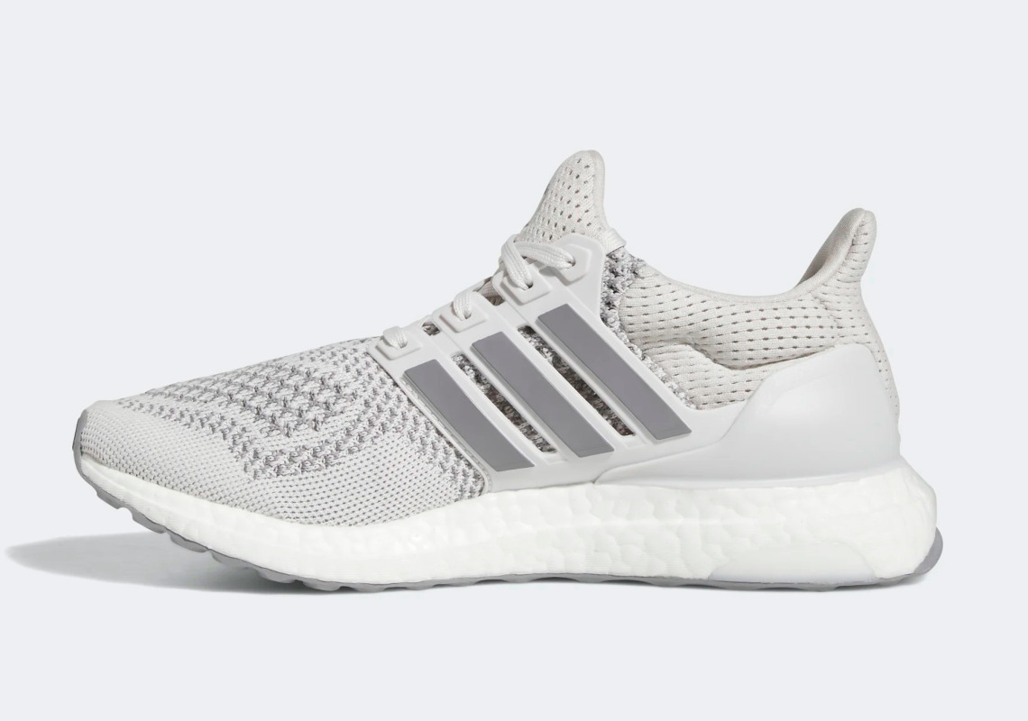 adidas UltraBOOST 10 có tông màu xám dành cho nữ - 3