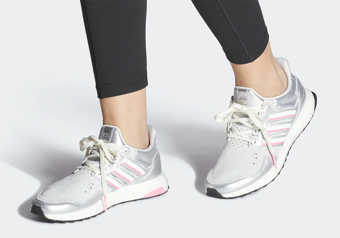 adidas UltraBOOST kỷ niệm 100 năm thành lập Disney - 2