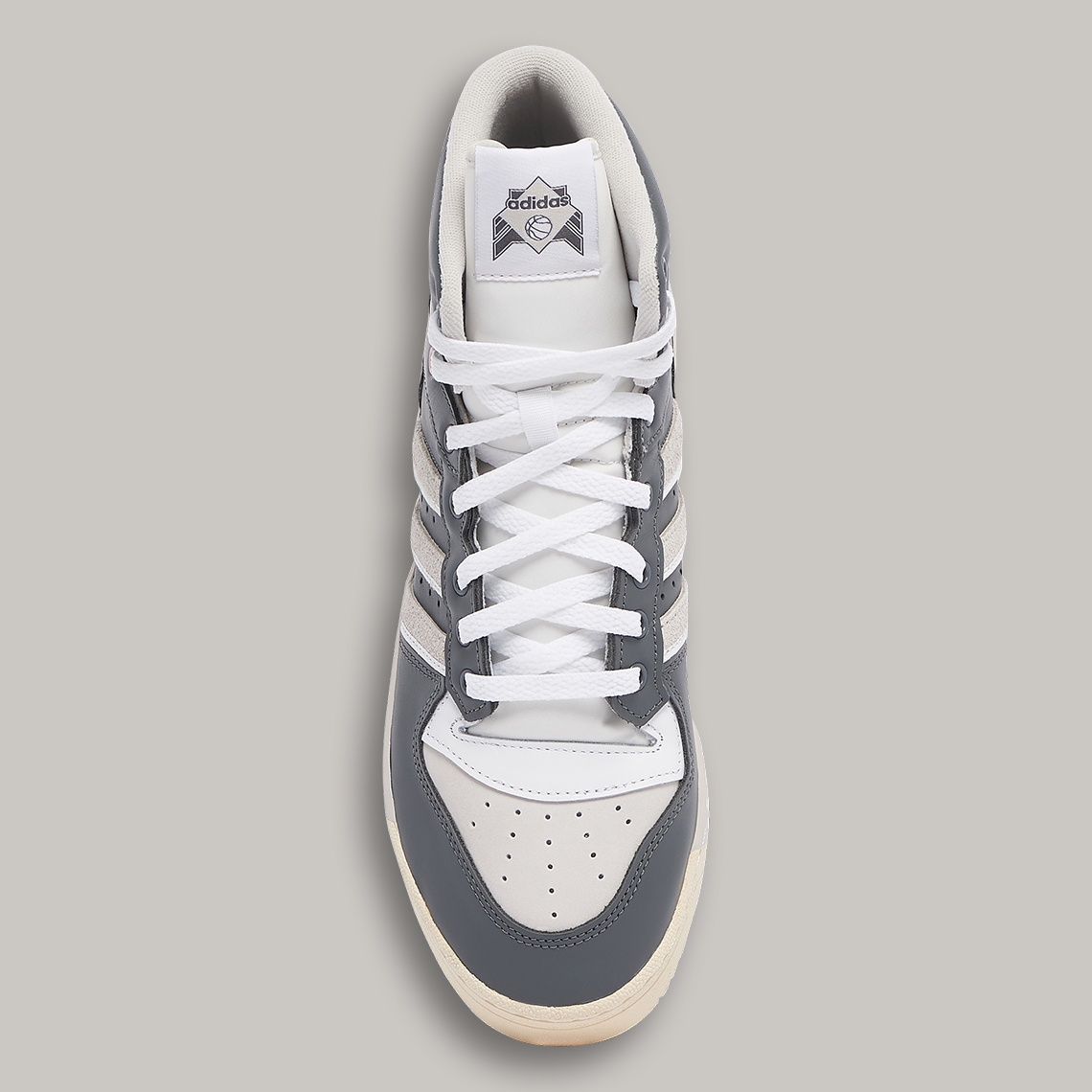 Adidas x The Simpsons: Bộ sưu tập Itchy & Scratchy và Poochie sắp ra mắt! - 11