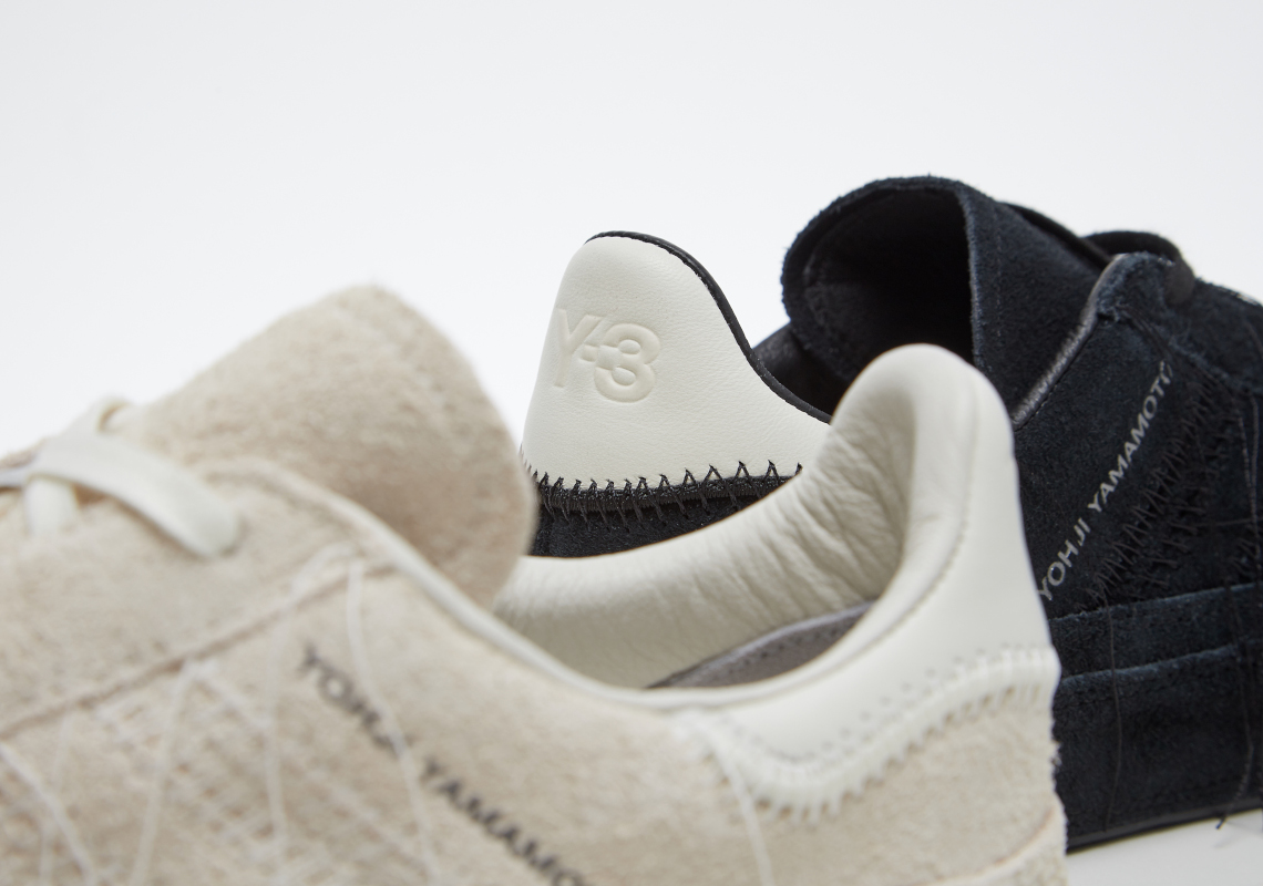 adidas Y-3 Gazelle nổi bật với da lộn cao cấp với tông màu trắng nhạt và đen - 6