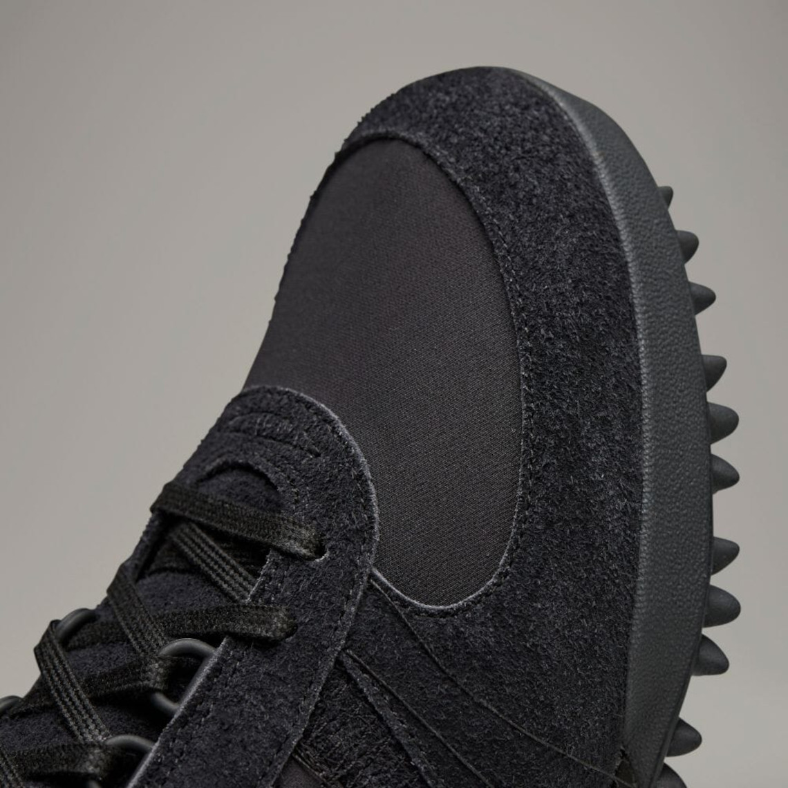 Adidas Y-3 mang đến cho Marathon TR hai sự thay đổi tinh tế cho mùa Xuân/Hè 2023 - 13