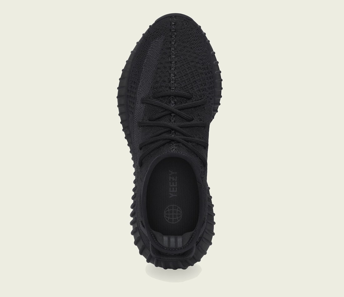 Adidas Yeezy Boost 350 V2 Onyx dự kiến sẽ được bổ sung vào tháng 11 - 4