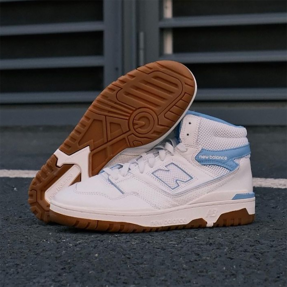 Aimé Leon Dore và New Balance ra mắt phiên bản New Balance 650 màu trắng và xanh UNC - 2
