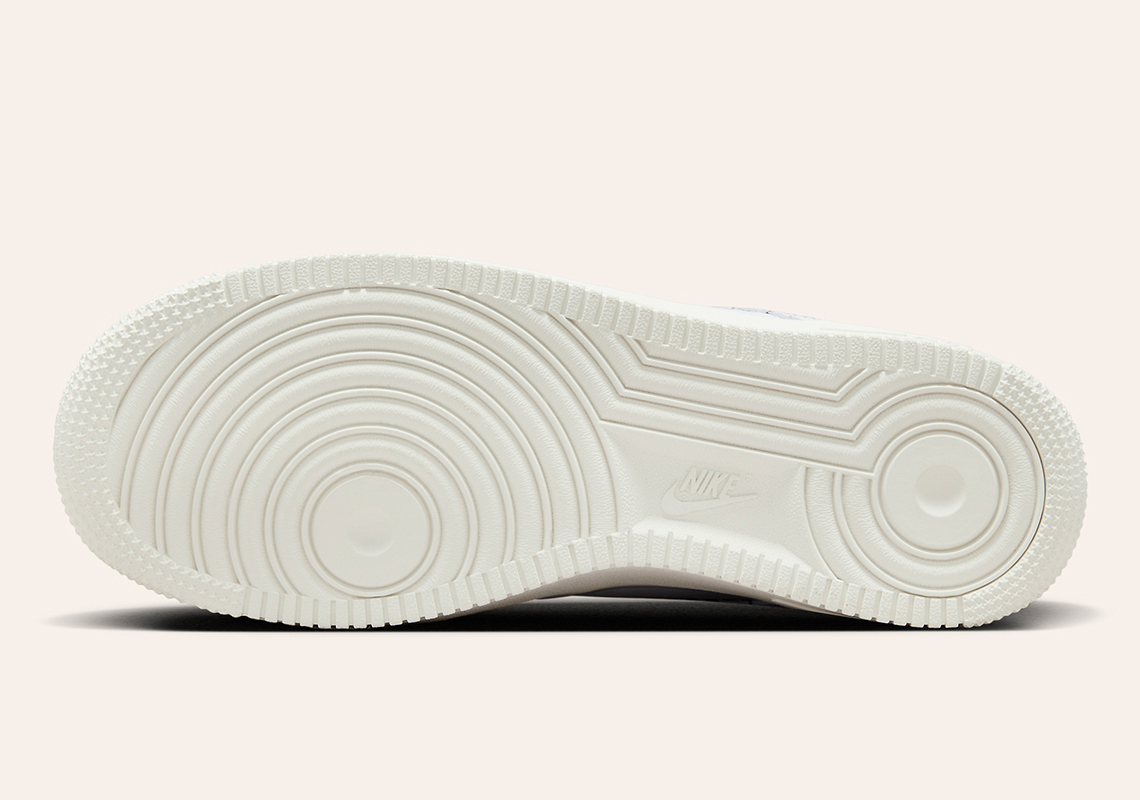 Air Force 1 Low Multi-Swoosh: Bộ Sưu Tập Đặc Biệt Nhấn Mạnh Sự Kết Hợp Chấm Bi và Dấu Swoosh - 6