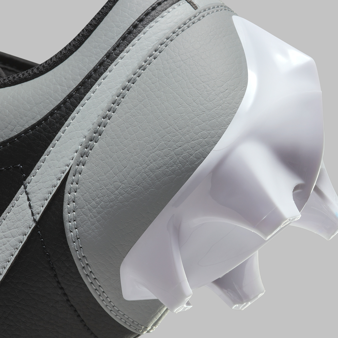 Air Jordan 1 Cleat Light Smoke Grey: Sự kết hợp độc đáo giữa sân cỏ và phong cách biểu tượng - 10