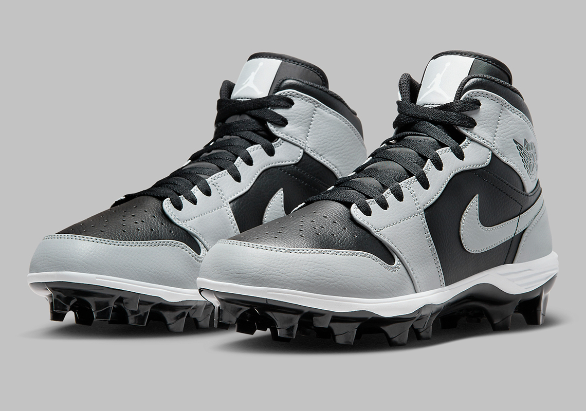 Air Jordan 1 Cleat Light Smoke Grey: Sự kết hợp độc đáo giữa sân cỏ và phong cách biểu tượng - 2