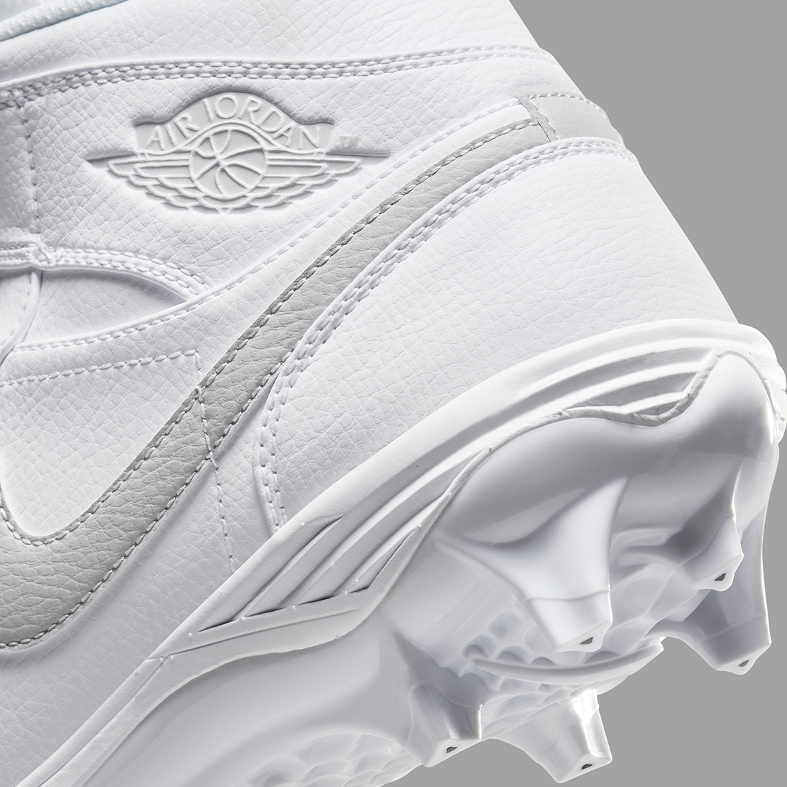 Air Jordan 1 Cleat Neutral Grey: Phiên bản mới ra mắt, làm say lòng các fan hâm mộ Jumpman! - 15