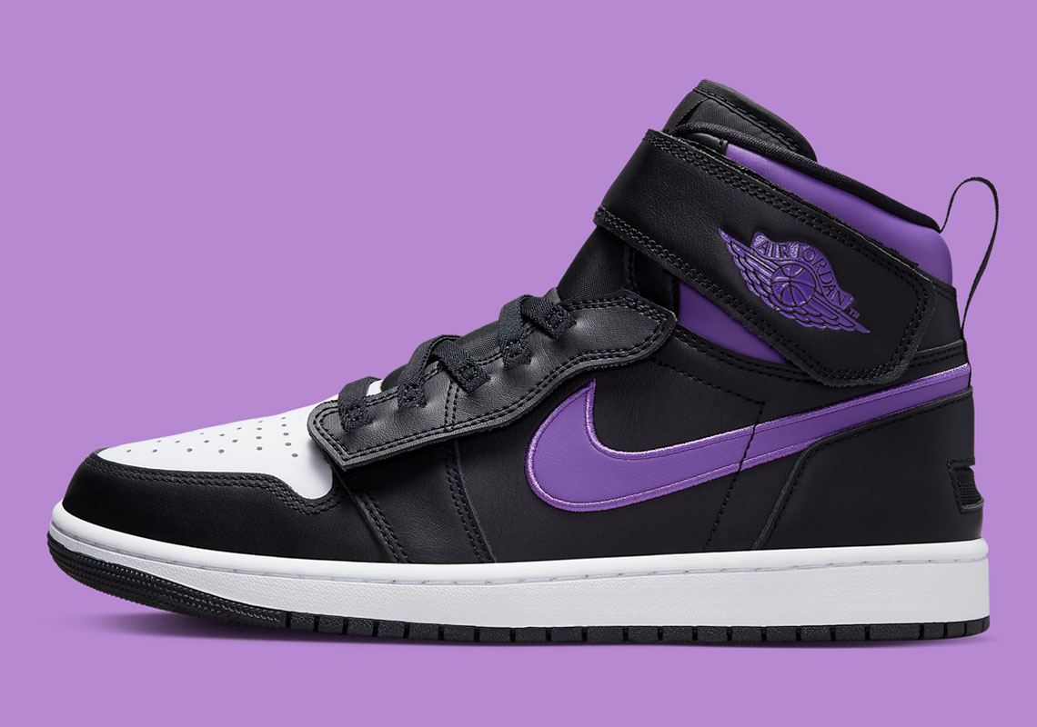 Air Jordan 1 High Flyease "Violet" 2022 tận hưởng một lớp áo màu tím hiếm khi