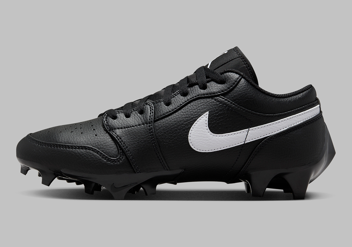 Air Jordan 1 Low Cleats 'Black/White' - Giày chơi bóng chuyên dụng mới từ Jordan Brand - 2