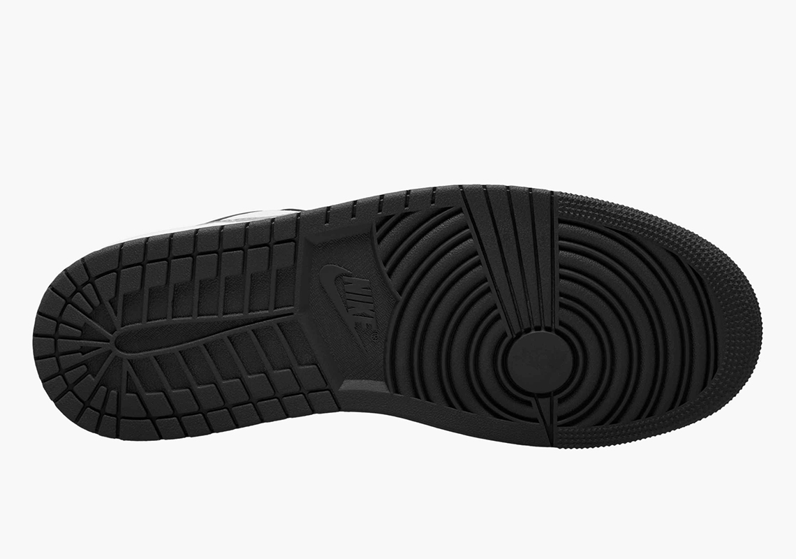 Air Jordan 1 Low Panda: Phiên Bản Màu Sắc Độc Đáo Với Tông Màu Đen Trắng Ngược Lại - 4