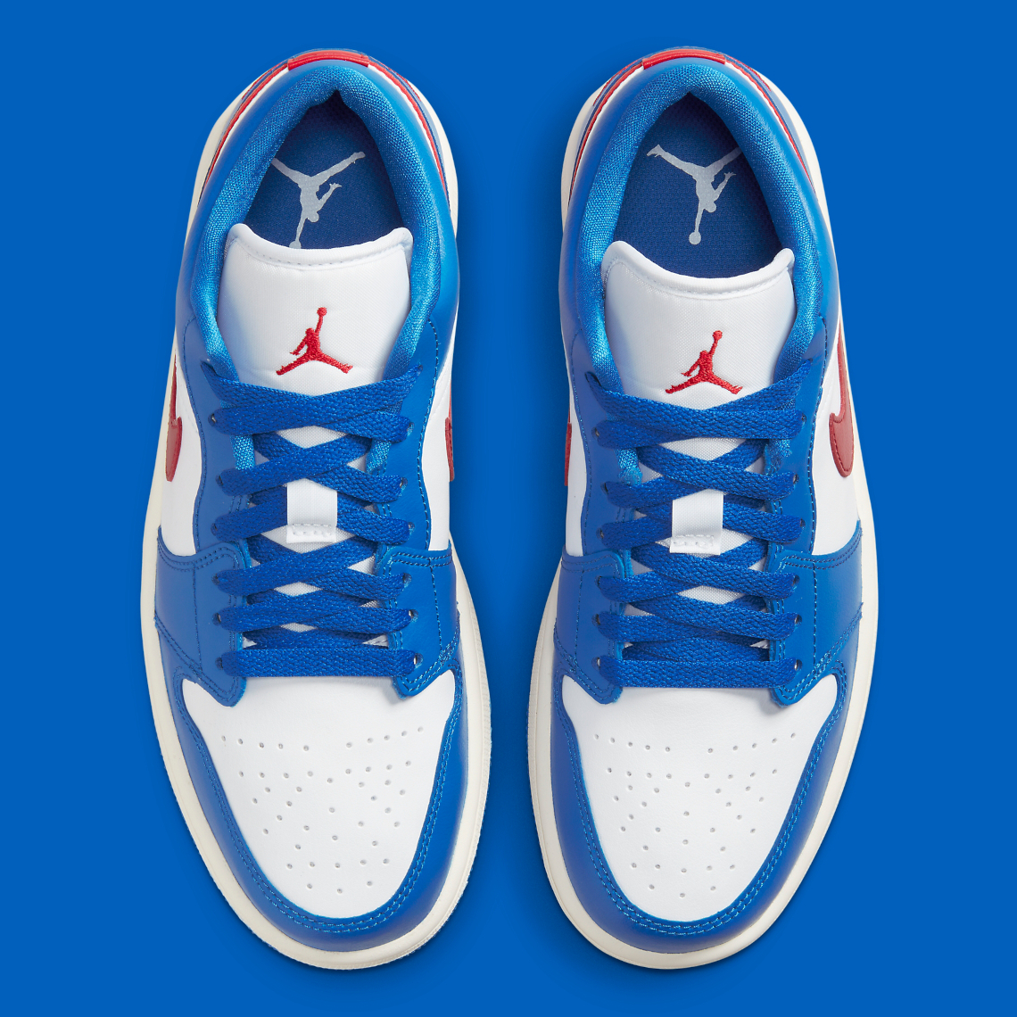 Air Jordan 1 Low Royal Blue/White/Red kết hợp sự tinh tế của màu xanh Royal và màu đỏ - 4