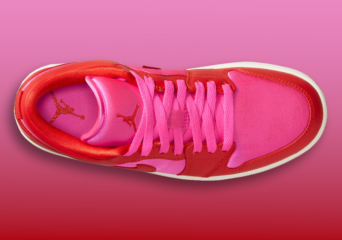 Air Jordan 1 Low 'Satin Pink': Sự quyến rũ của màu hồng nhung - 3