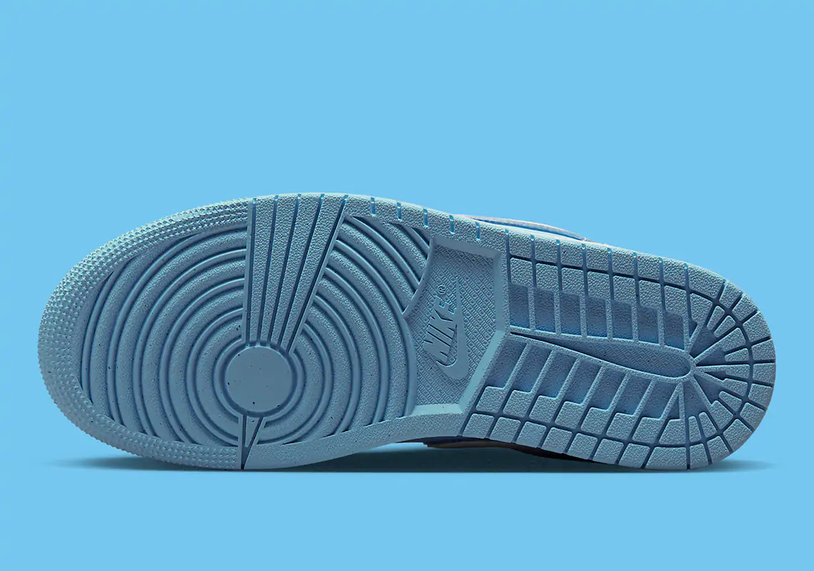 Air Jordan 1 Low với các màu Dark Powder Blue/Ice Blue - 6