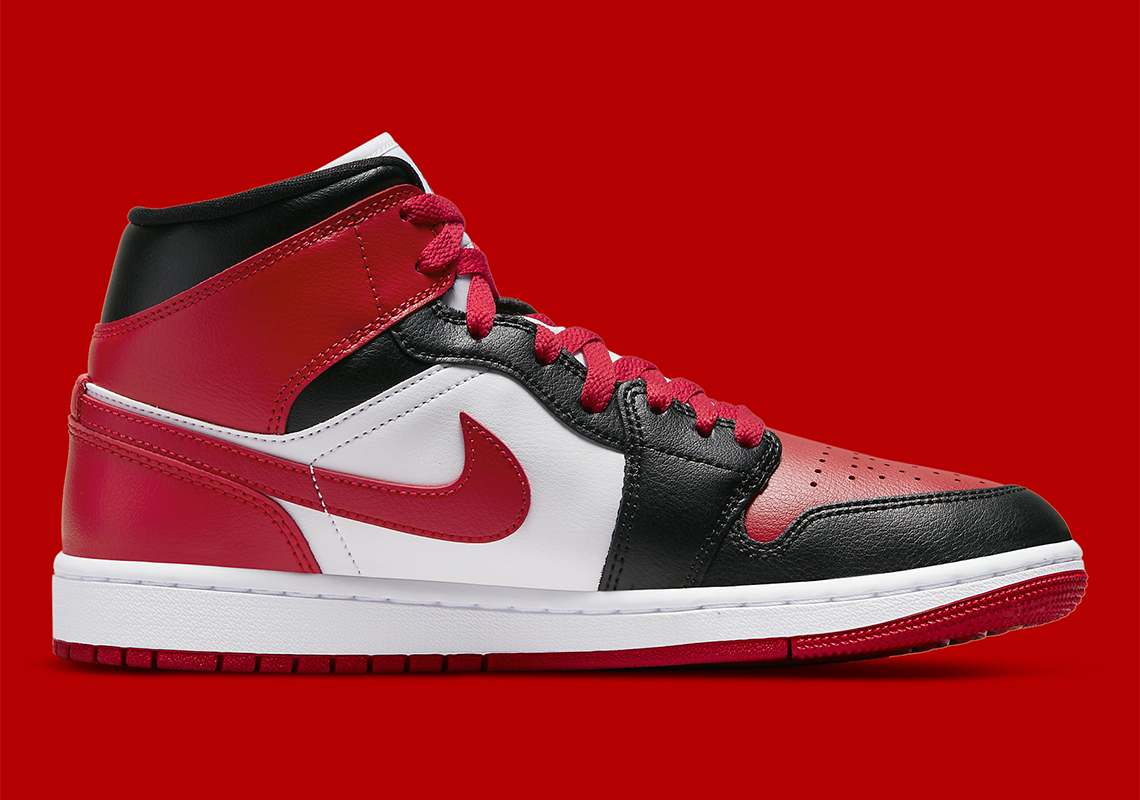 Air Jordan 1 Mid 'Bred Toe' - Phiên Bản Nữ Độc Quyền - 4