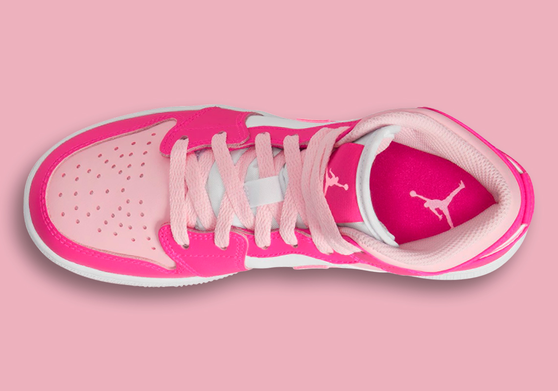 Air Jordan 1 Mid cho trẻ em với nhiều màu hồng tuyệt đẹp - 3