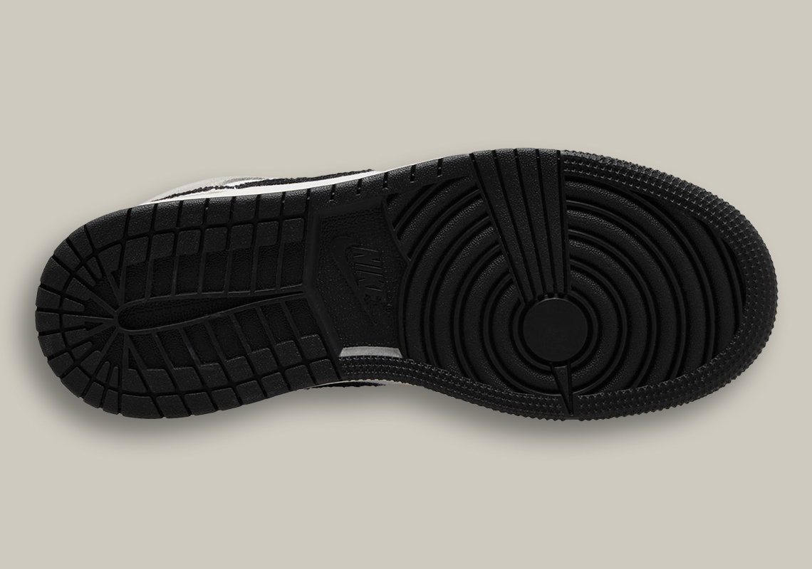 Air Jordan 1 Mid Craft xuất hiện trở lại với các tấm Xám xi măng - 4