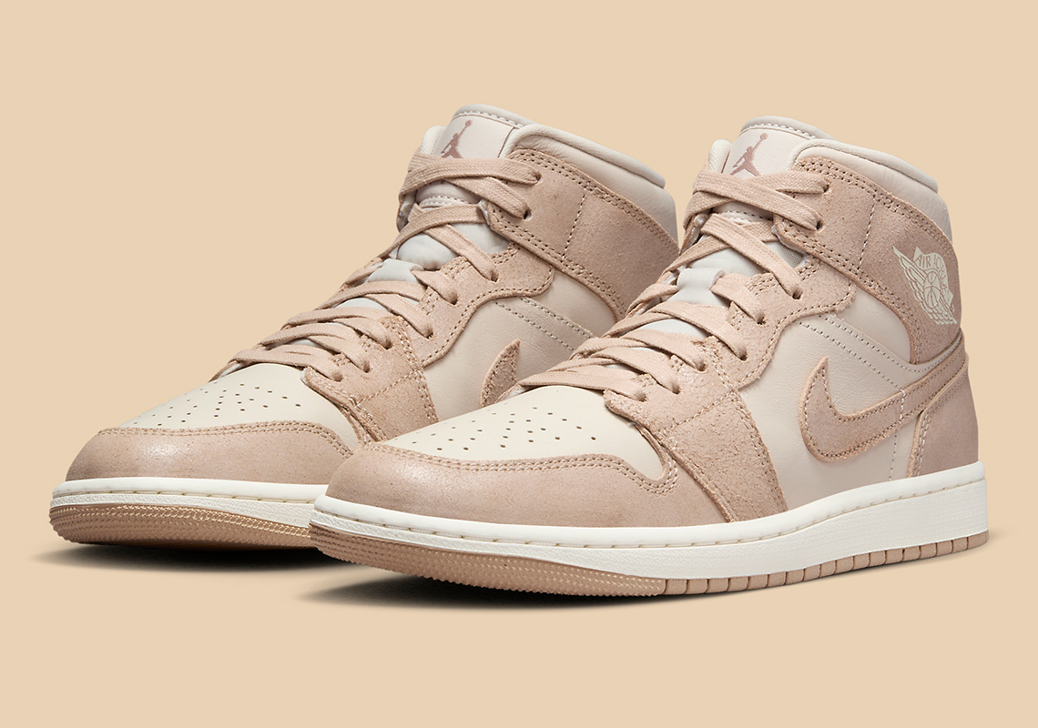 Air Jordan 1 Mid 'Light Tan': Sự Kết Hợp Thu Đông Ấm Áp - 1