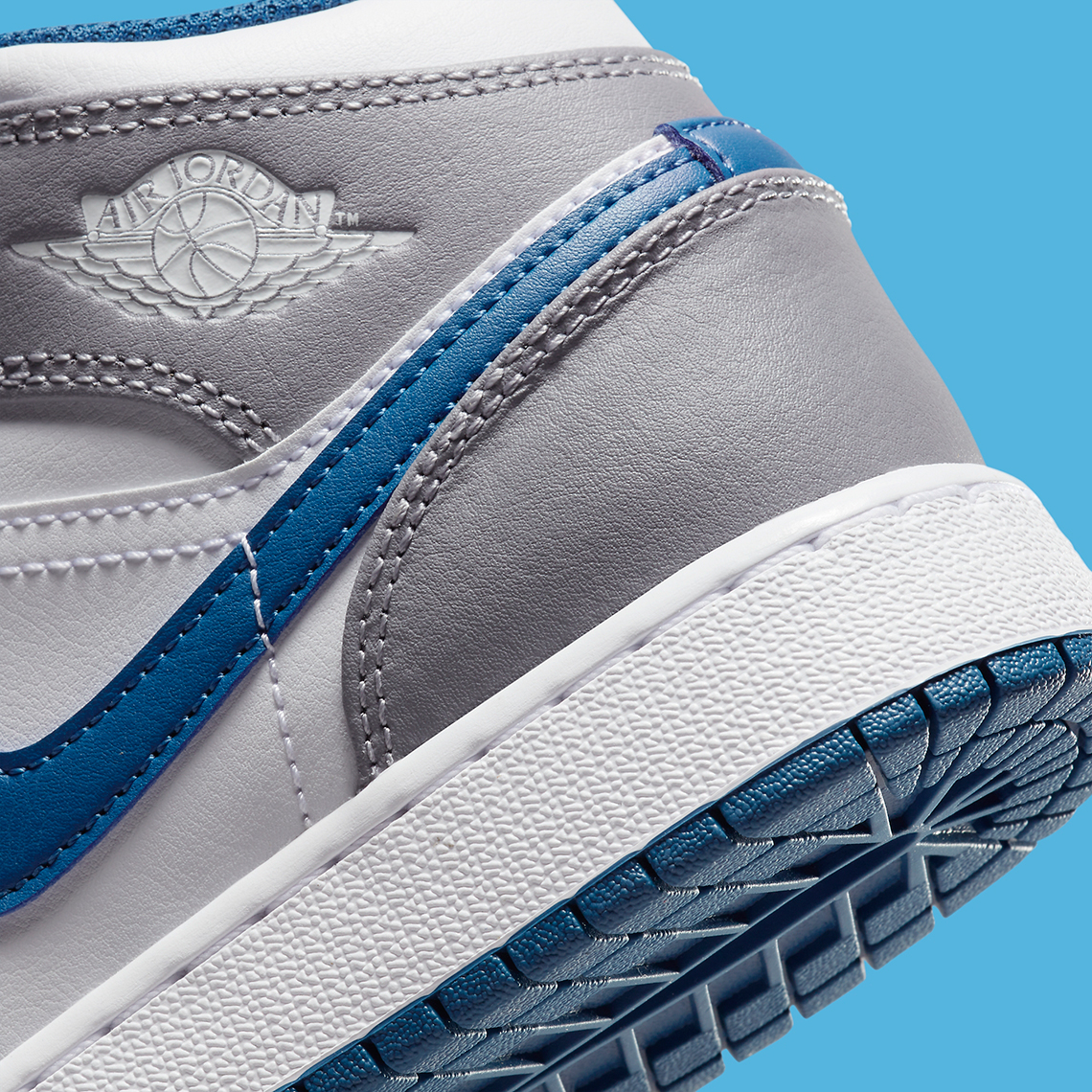 Air Jordan 1 Mid màu True Blue cho trẻ em - 7