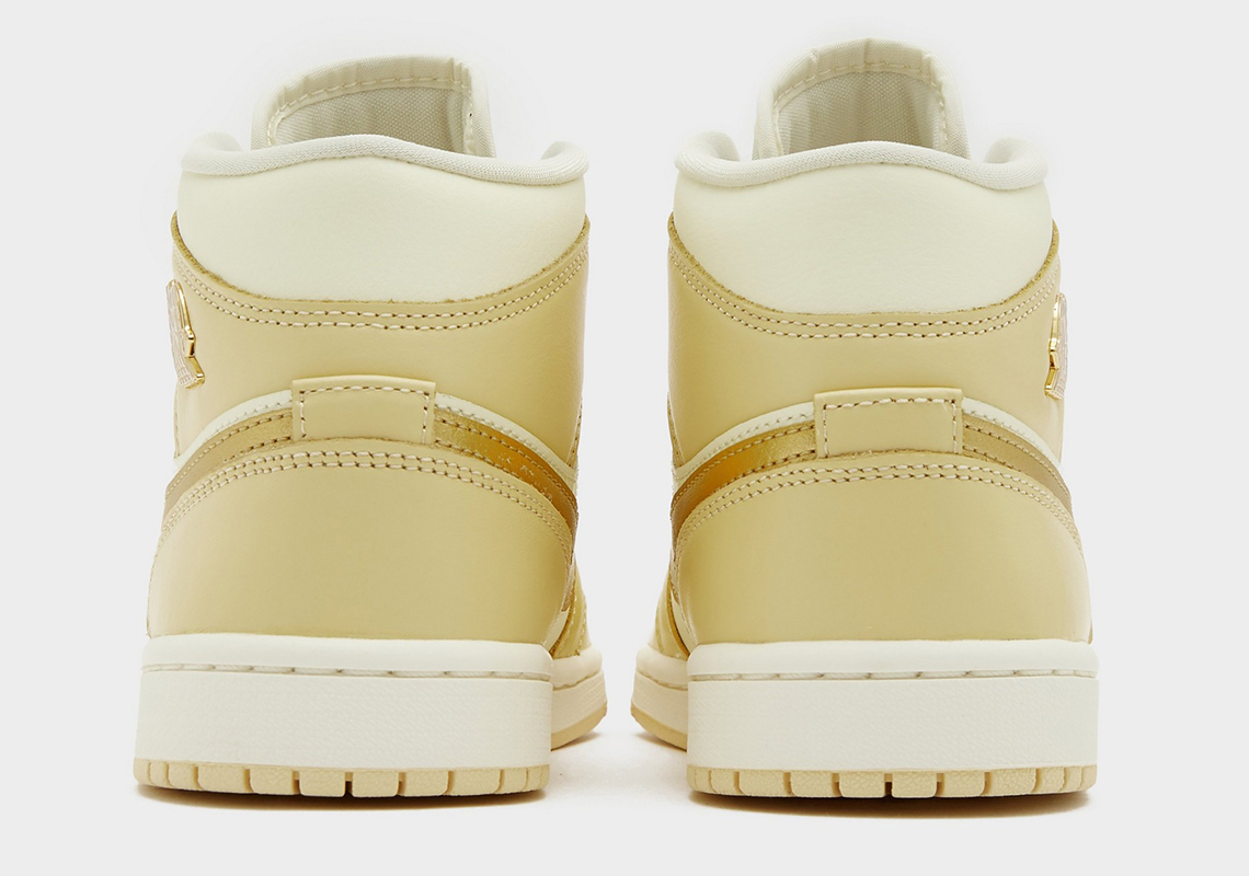Air Jordan 1 Mid Mới Ra Mắt: Màu Vàng Đậm và Vượt Ngoài Truyền Thống - 4