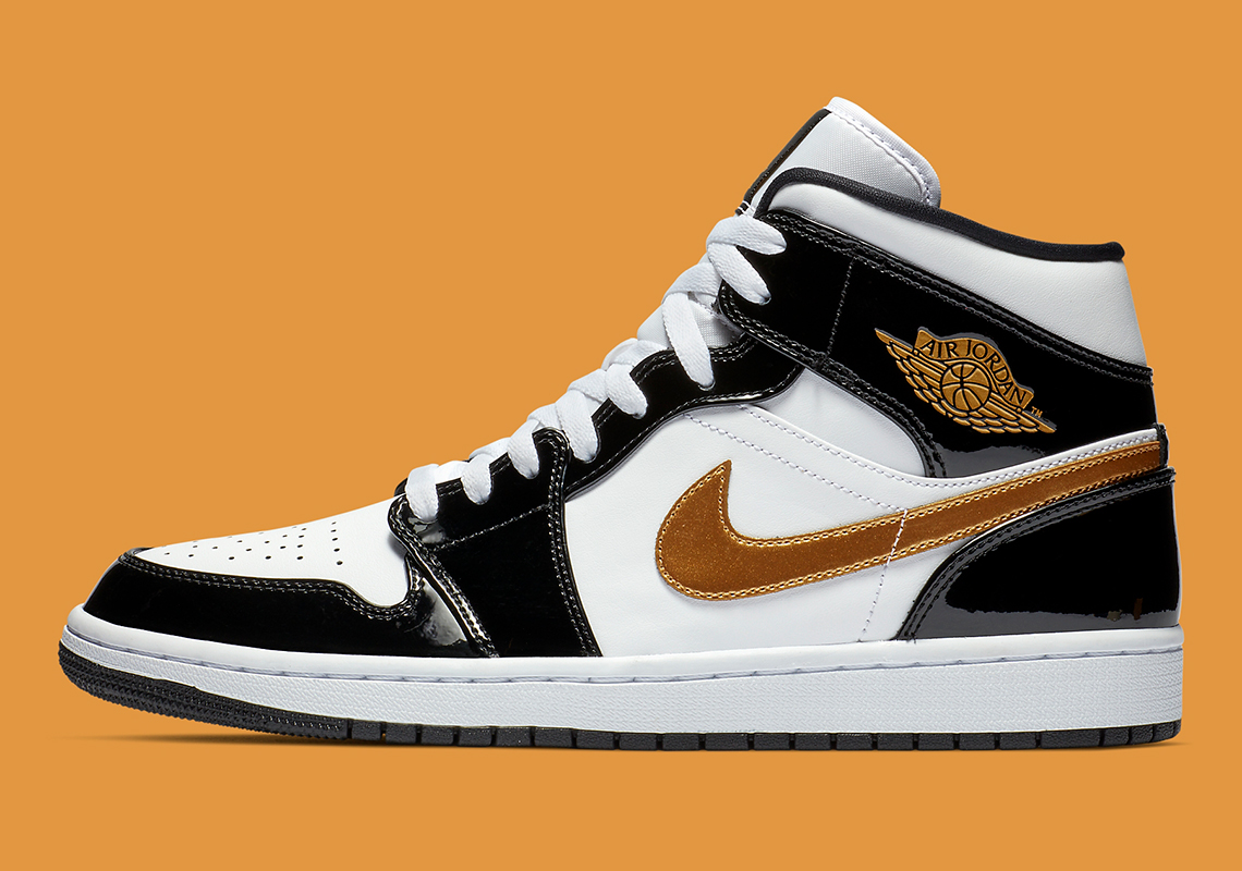 Air Jordan 1 Mid SE 'Black/Gold': Trở Lại Với Sắc Đen Và Vàng Đẹp Mắt - 2
